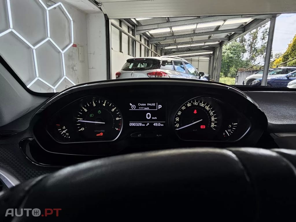 Peugeot 208 1.2 PureTech GT Line EAT6