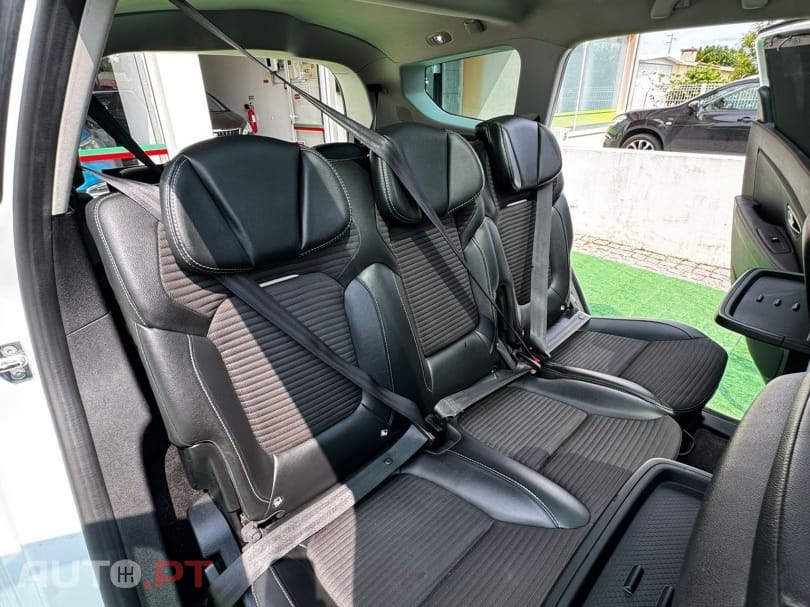 Renault Grand Scénic ENERGY dCi 130 BOSE EDITION