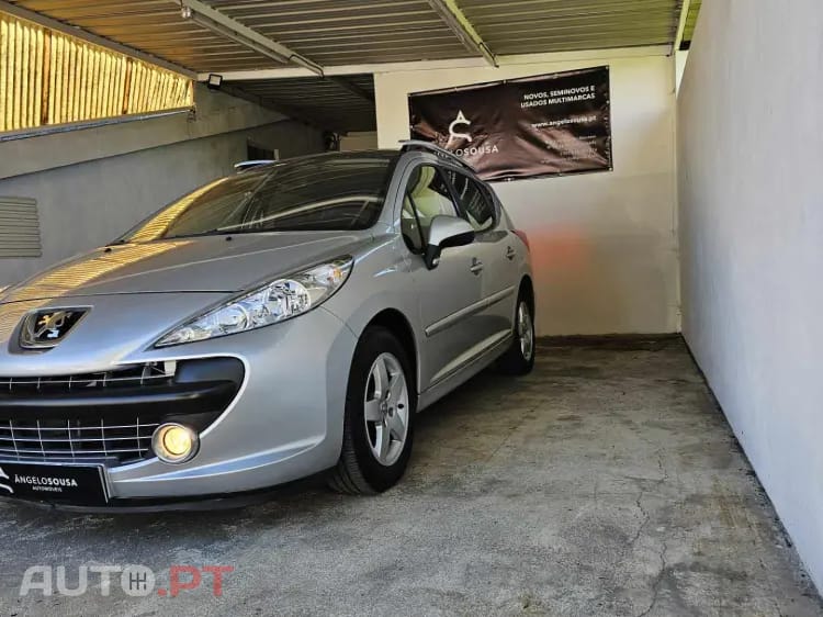 Peugeot 207 SW 1.4 VTi Sportium