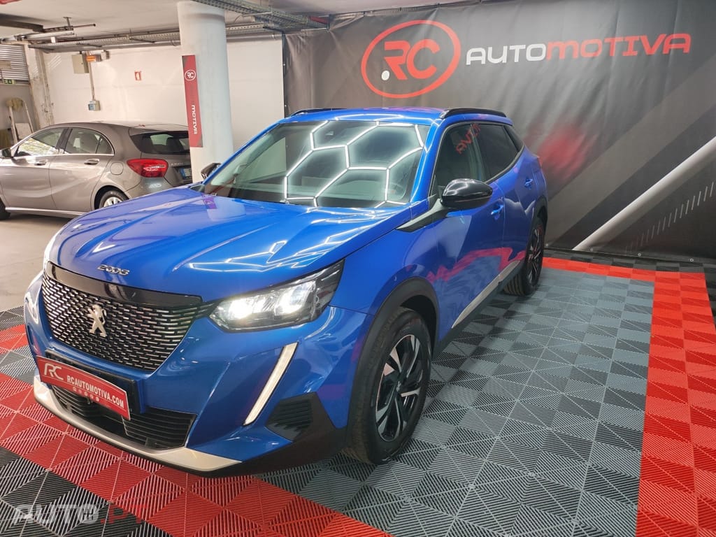 Peugeot 2008 1.2 PureTech Allure Pack