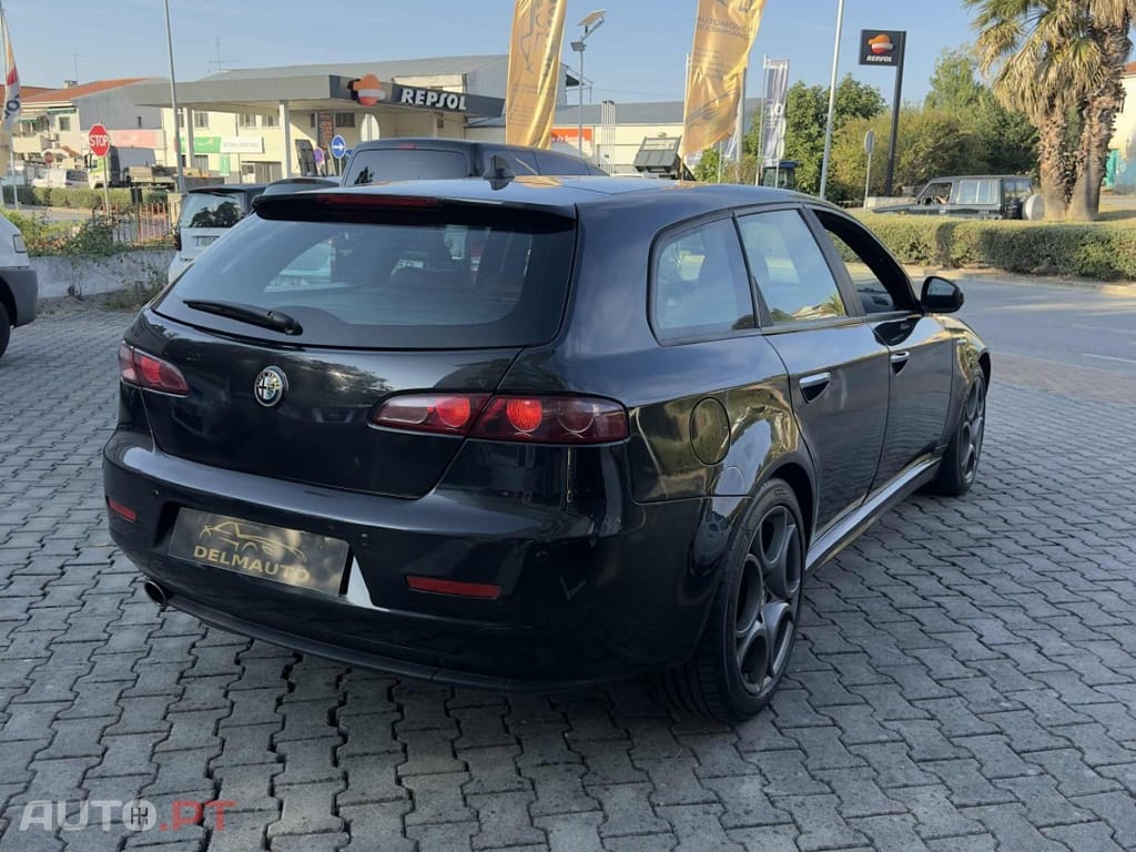 Alfa Romeo 159 1.9 JTDm 16V Sportiva