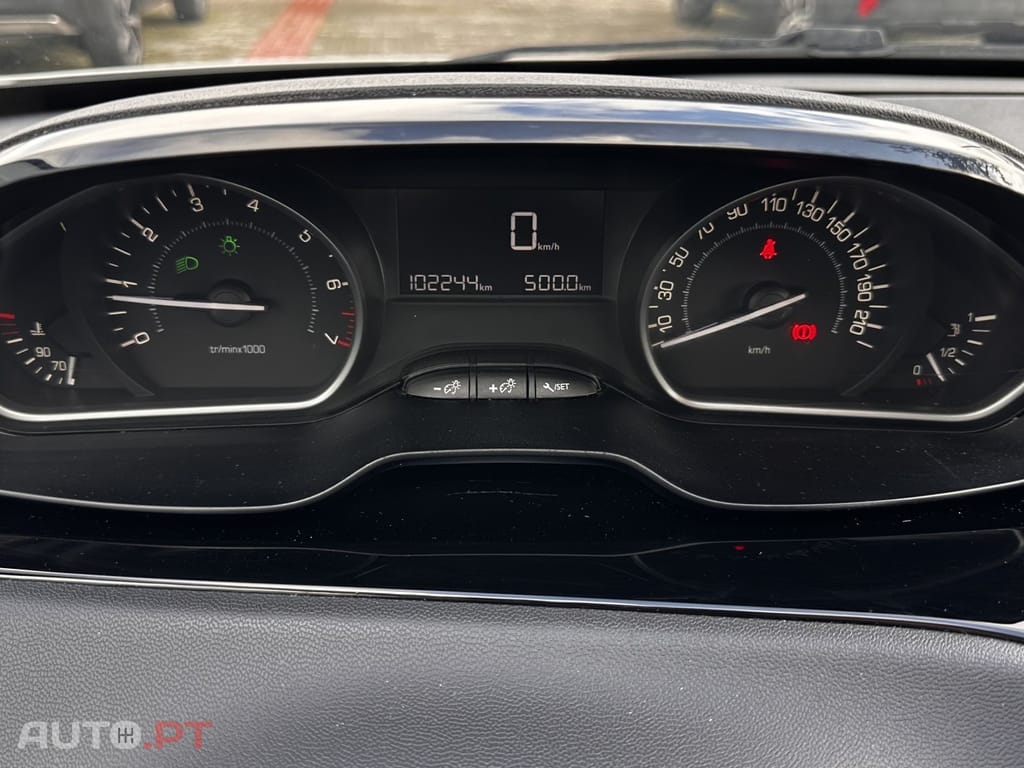 Peugeot 208 1.2 PureTech Style