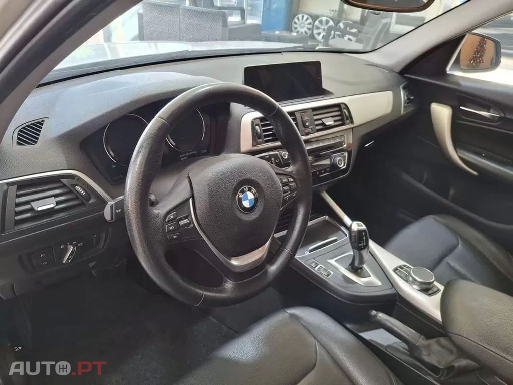 BMW 116 d Line Luxury Auto