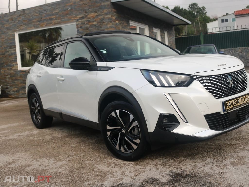 Peugeot E-2008 50 kWh GT Line - 310kms Aut