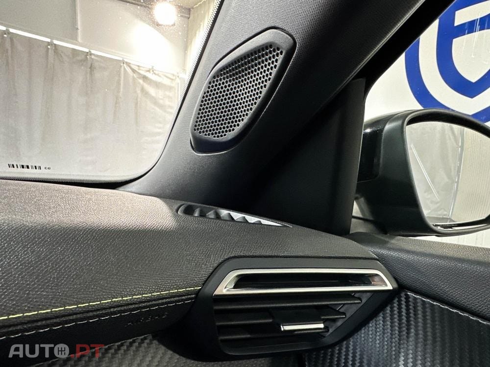 Peugeot E-2008 54 kWh GT