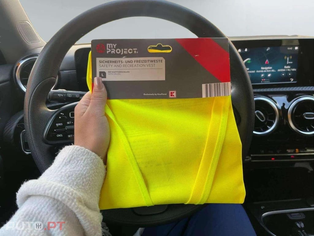 Mercedes-Benz CLA 180 SB DCT 