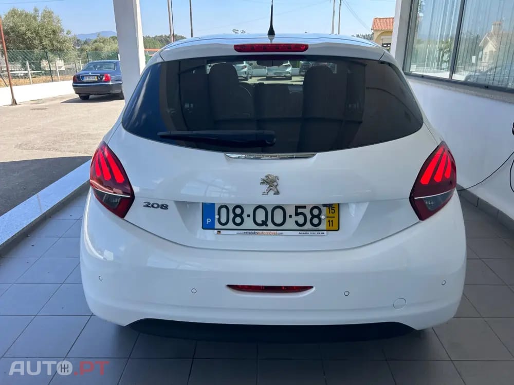 Peugeot 208 1.2 PureTech Allure