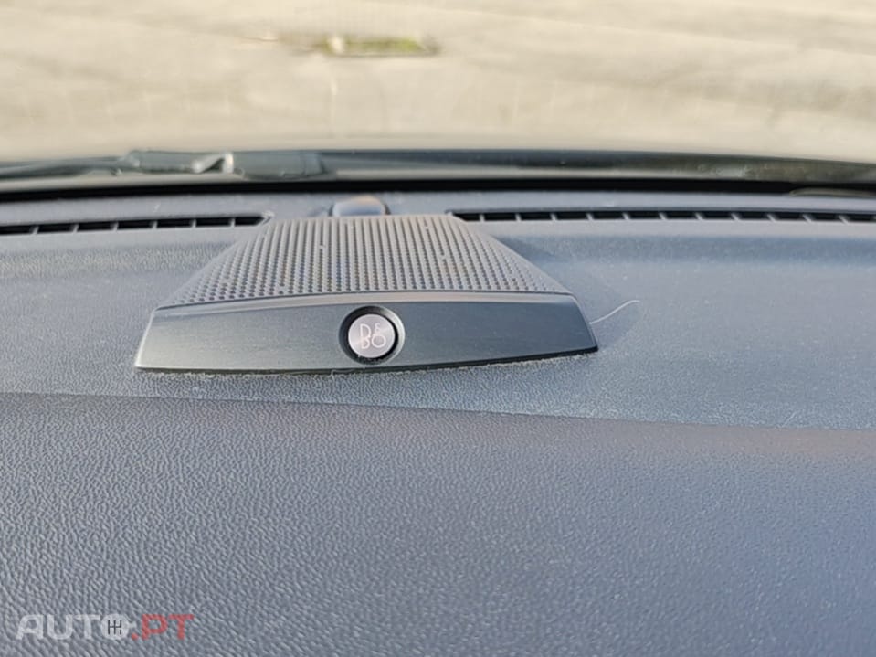 Ford Fiesta Ford Fiesta 1.0 EcoBoost Active+ | Teto Panorâmico | B&O