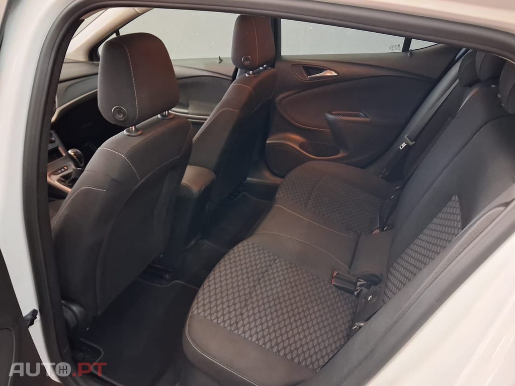 Opel Astra 1.6 CDTI Business Edition S/S