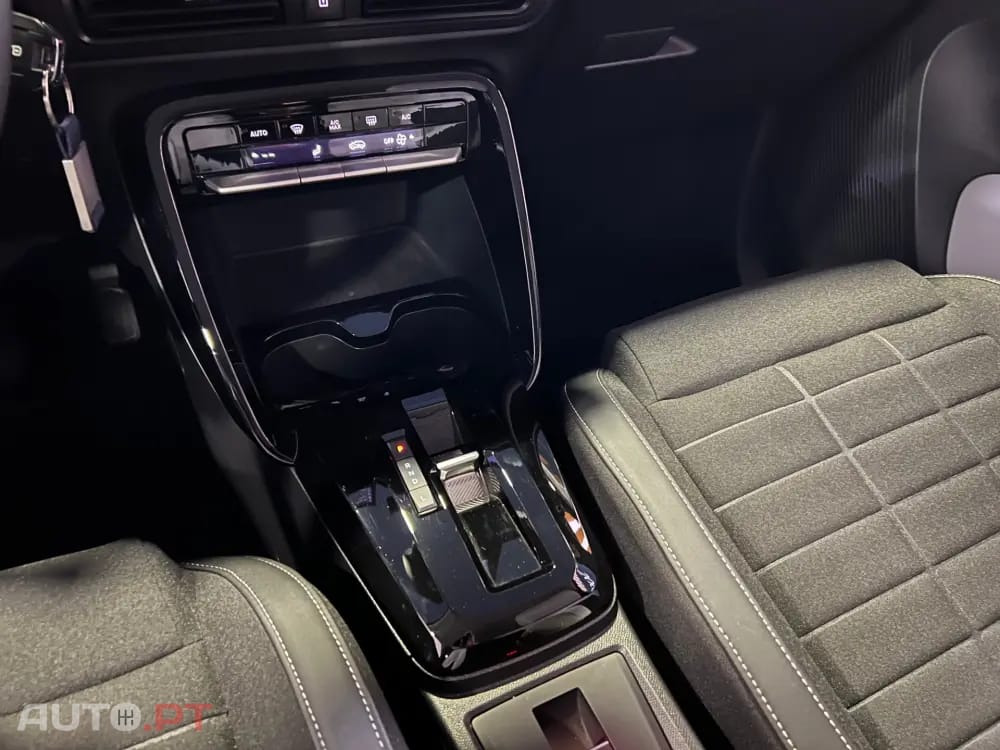 Citroen C3 1.2 Hybrid Max e-DSC6