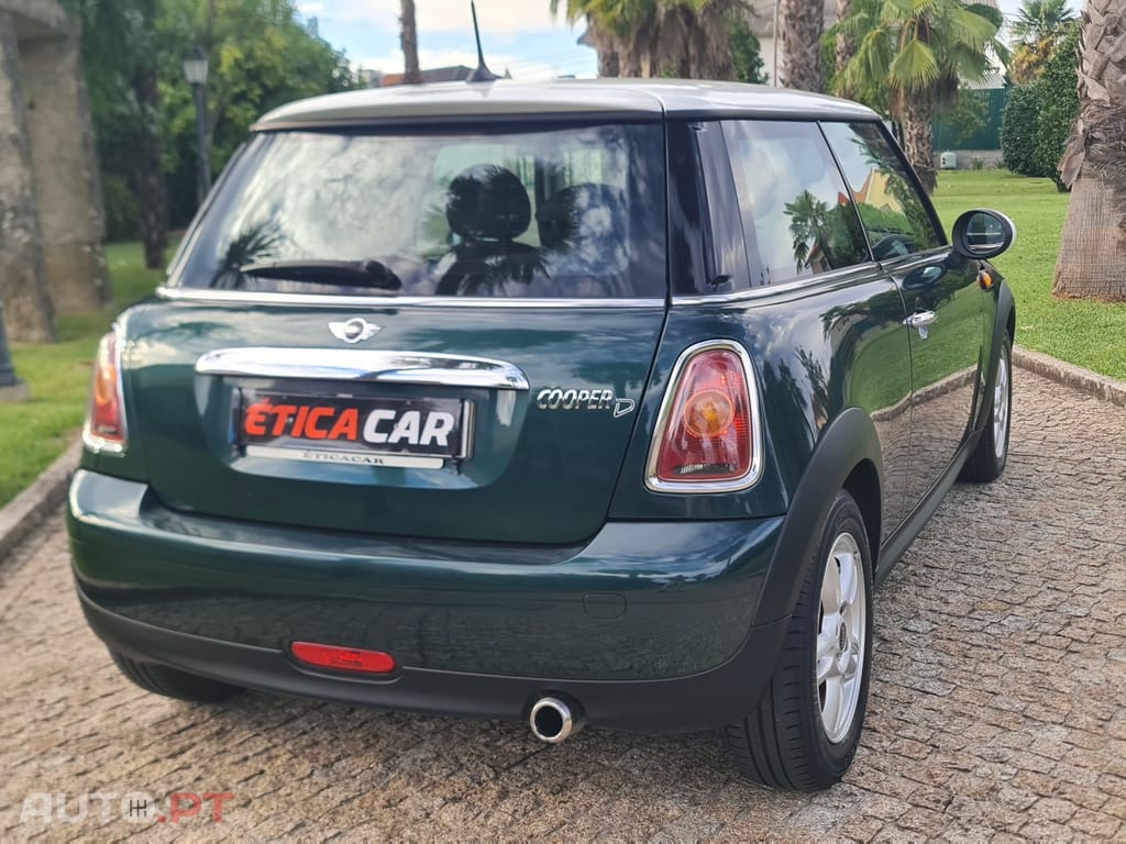 MINI Cooper Outro