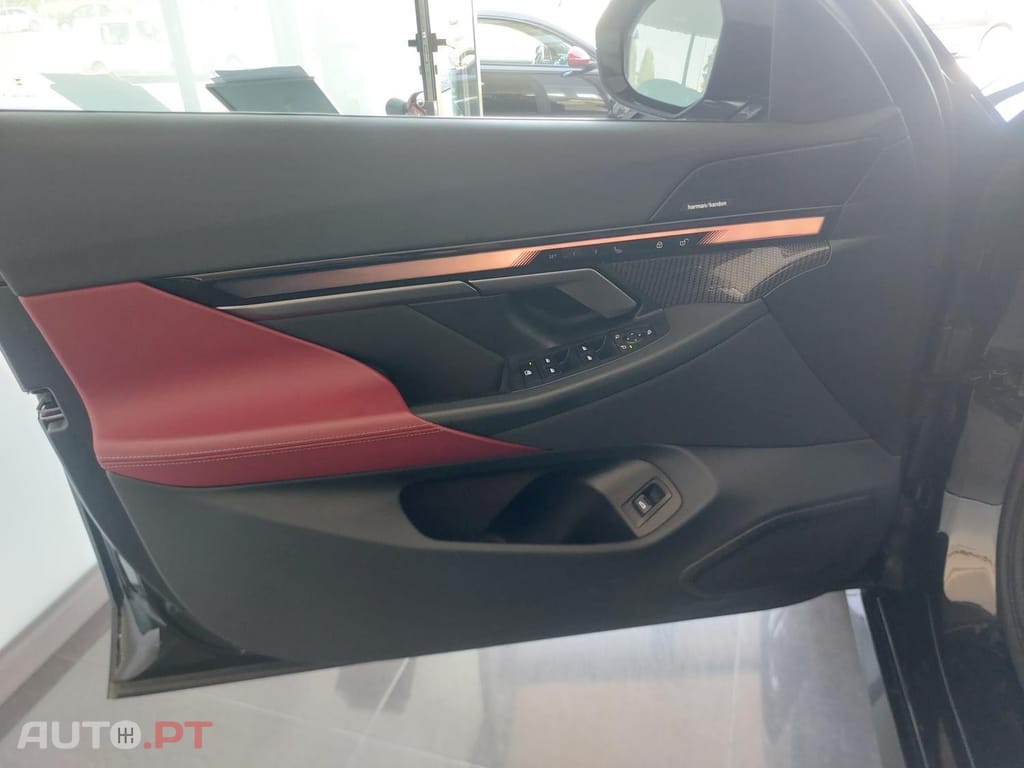 BMW i5 eDrive40 Pack Desportivo M Pro