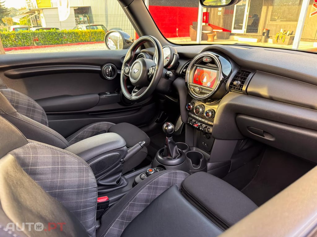 MINI Cooper D Jonh Cooper Works