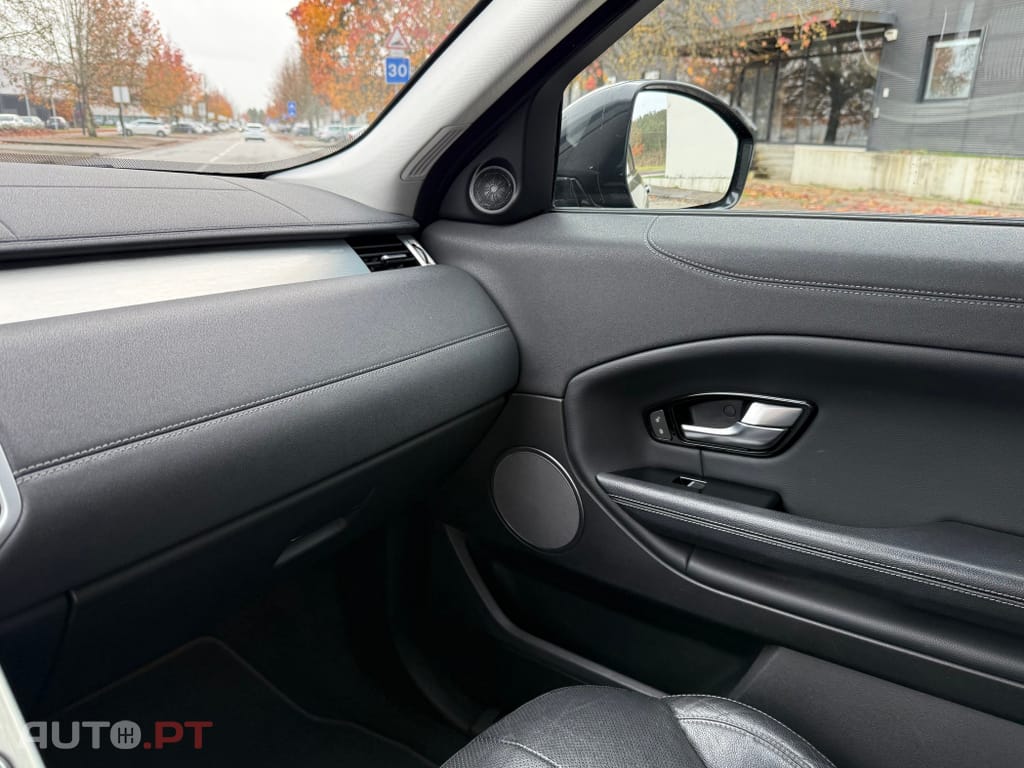 Land Rover Evoque 2.0 eD4 SE Dynamic