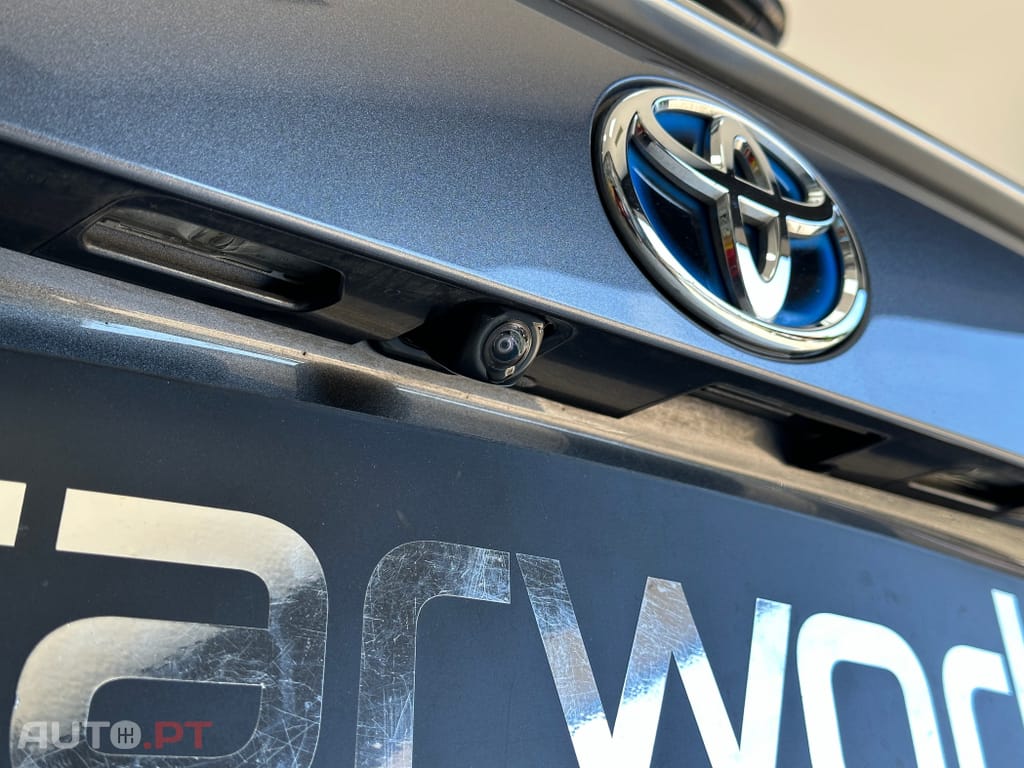 Toyota RAV4 2.5 HDF Plug-in Comfort AWD-i