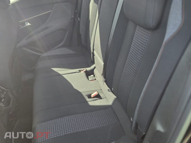 Peugeot 3008 1.5 BlueHDi Active Pack