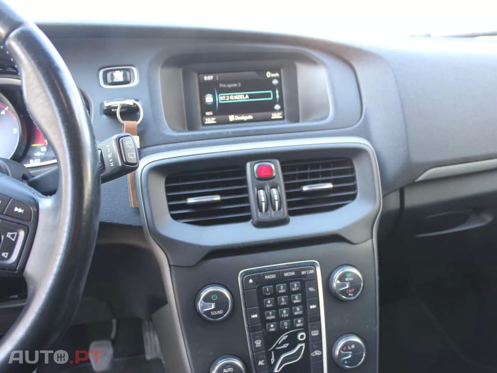 Volvo V40 1.6 D2 Kinetic
