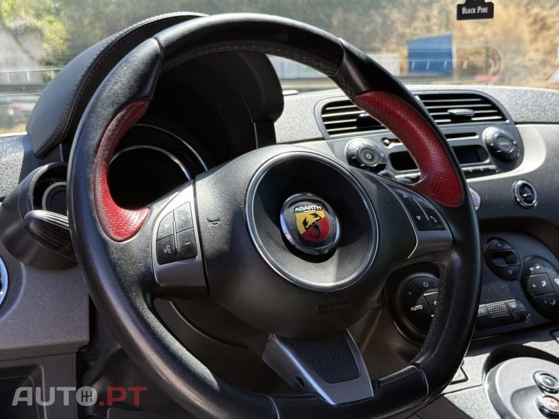 Abarth 595 1.4 T-Jet Competizione MTA