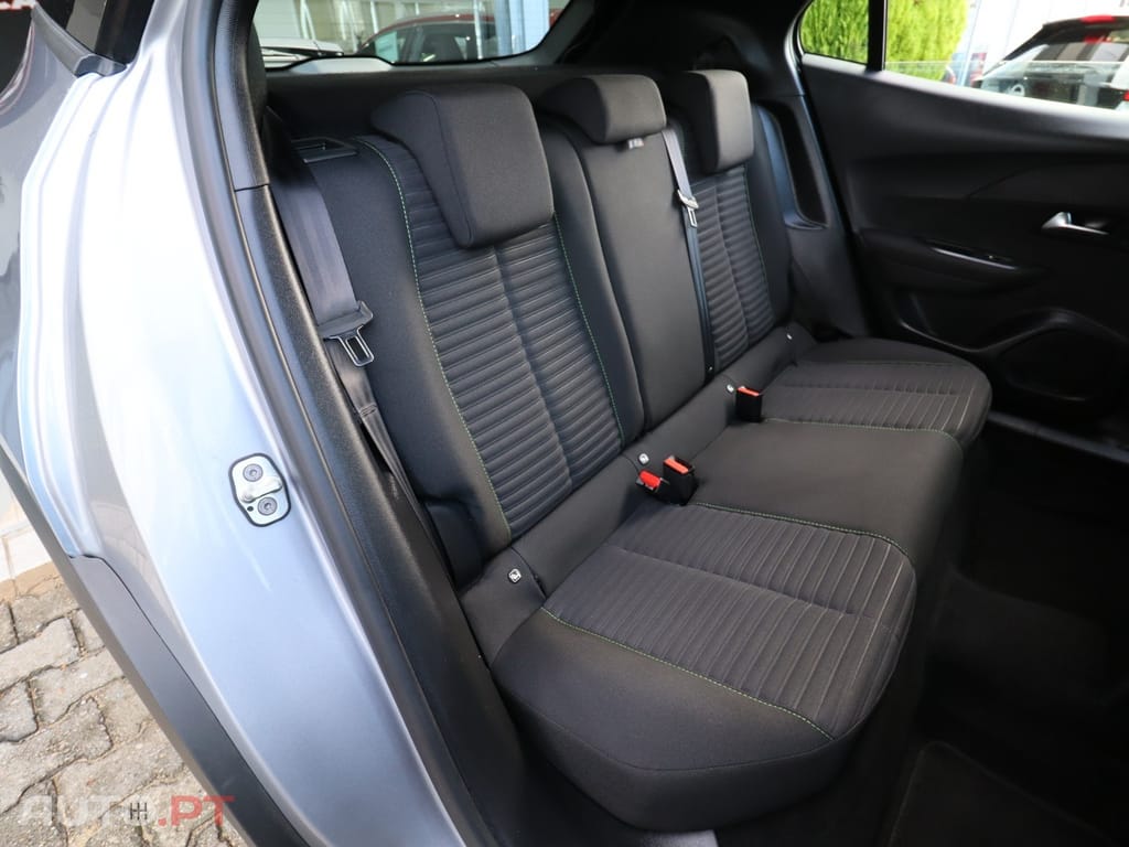 Peugeot 2008 1.2 PureTech Active