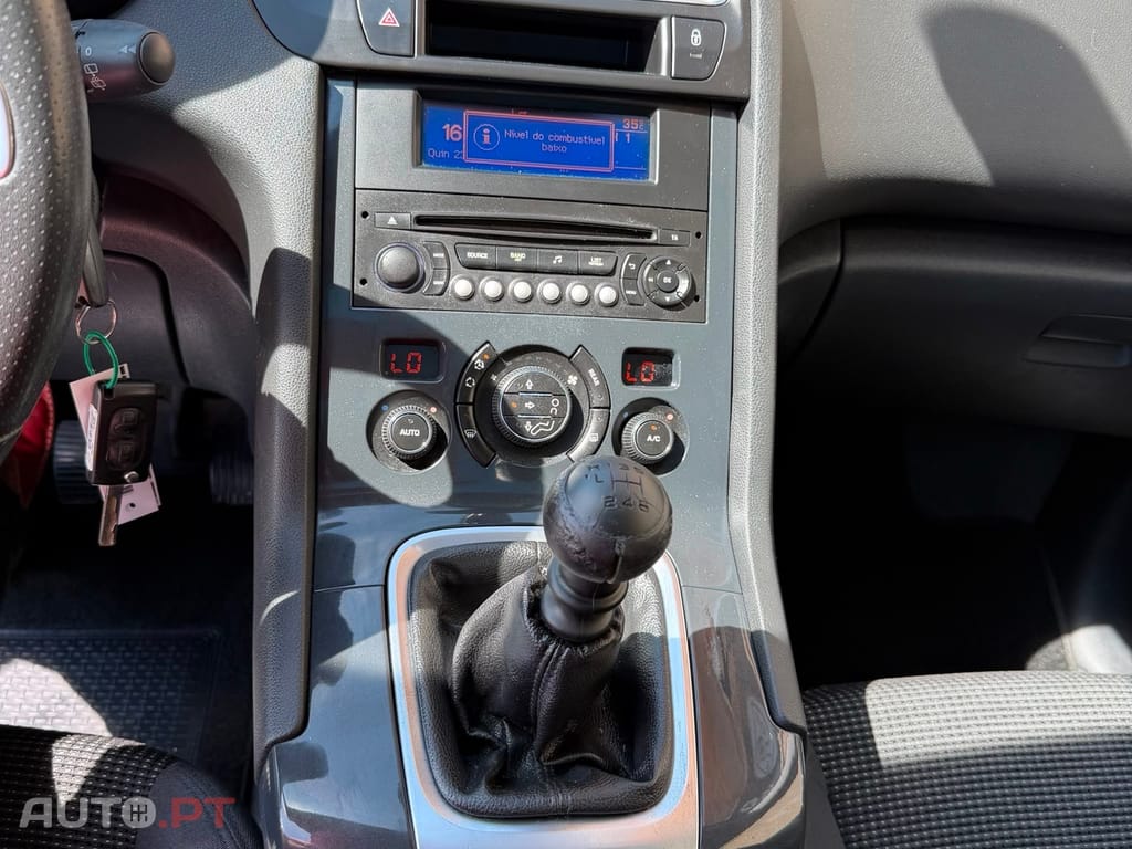 Peugeot 5008 1.6 BlueHDi Active
