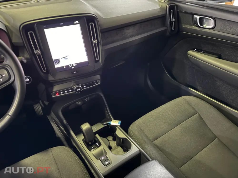 Volvo XC40 1.5 T2 Core Auto