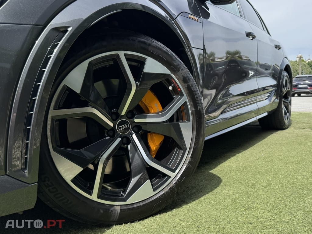 Audi E-Tron S quattro