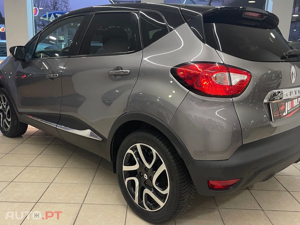 Renault Captur 1.2 TCe Exclusive EDC