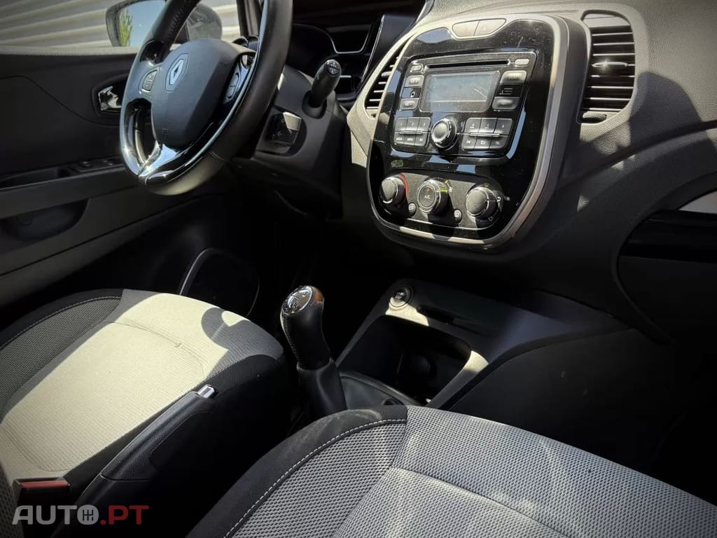 Renault Captur (ENERGY) TCe 90 LIMITED