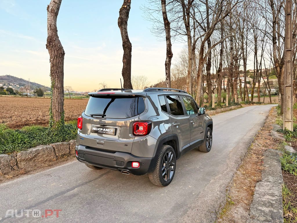 Jeep Renegade 1.3 TG 4Xe S