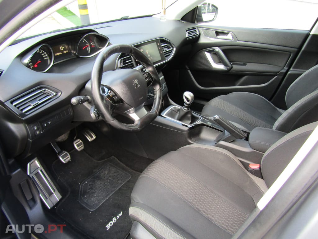 Peugeot 308 SW 1.6 BlueHDi Style