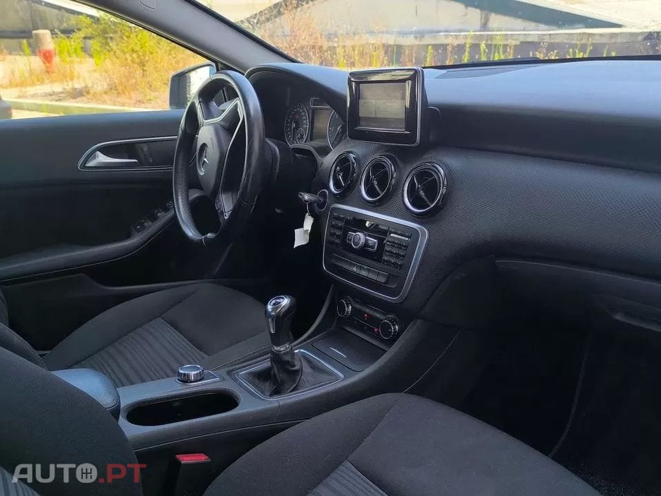 Mercedes-Benz A 180 CDI BlueEFFICIENCY