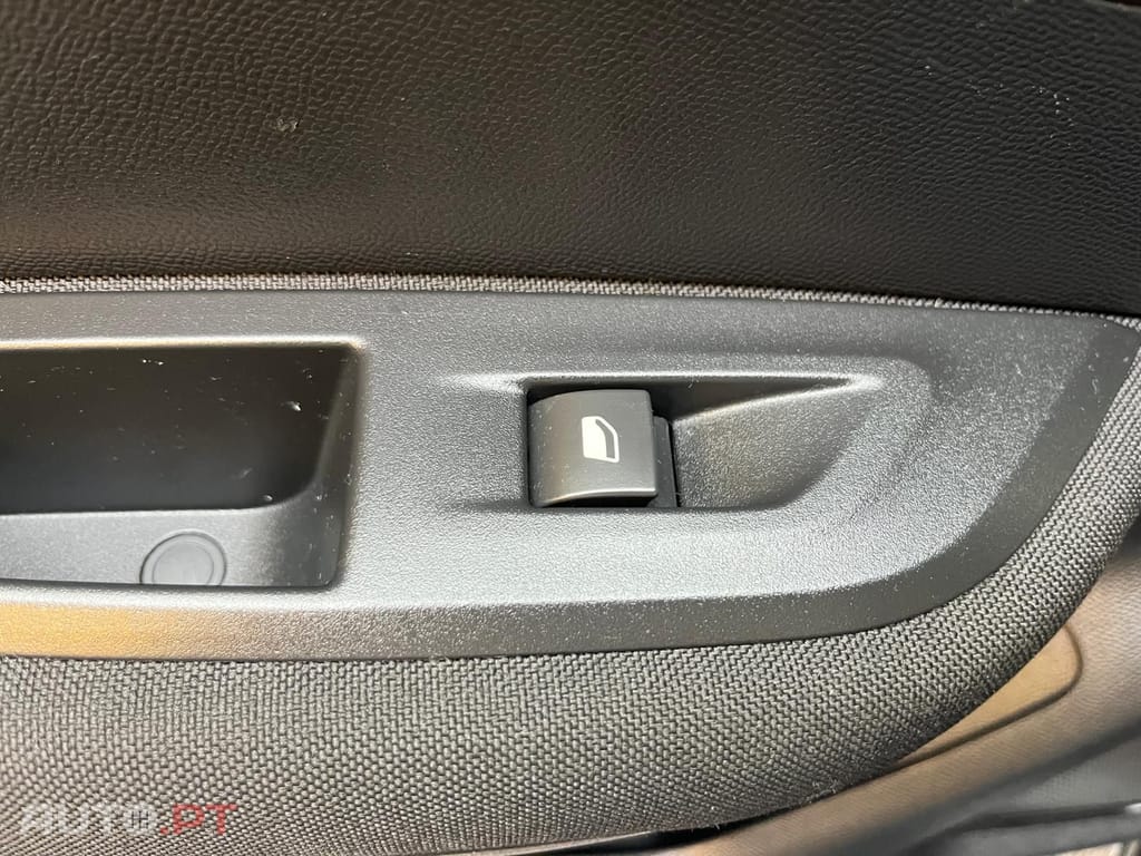 Peugeot 2008 1.5 BlueHdi ACTIVE BUSINESS