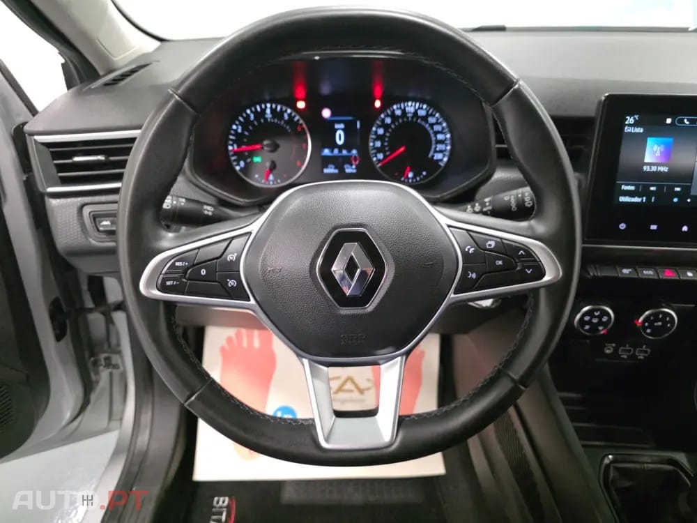 Renault Clio 1.0 TCe Evolution — fotografia 87