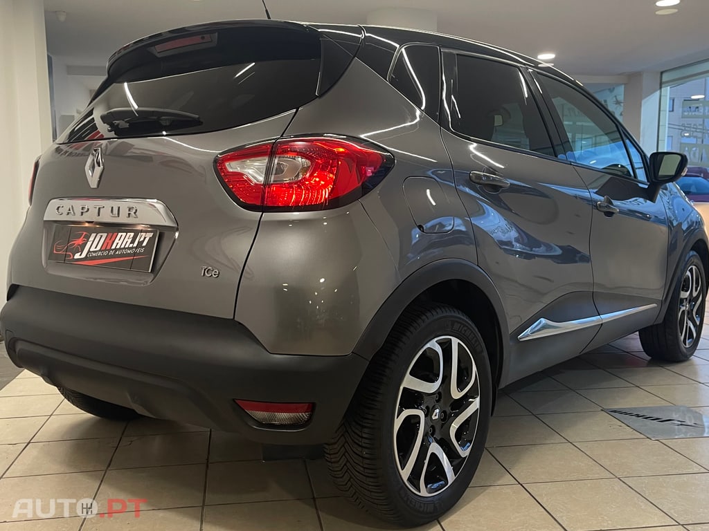 Renault Captur 1.2 TCe Exclusive EDC