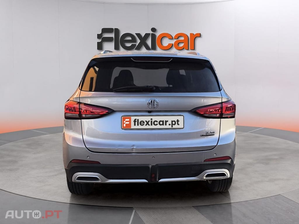 MG ZS 1.5 Hybrid+ Luxury