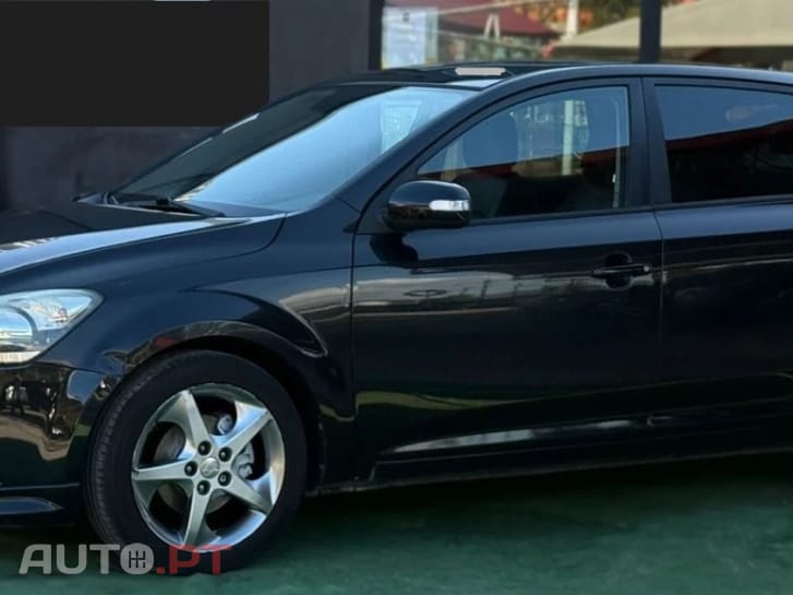 Kia Ceed 1.6 CRDi EX ISG