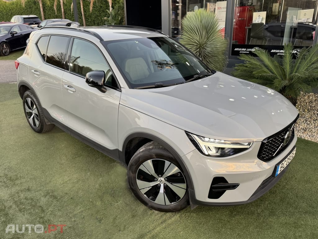 Volvo XC40 1.5 T4 PHEV Plus Dark