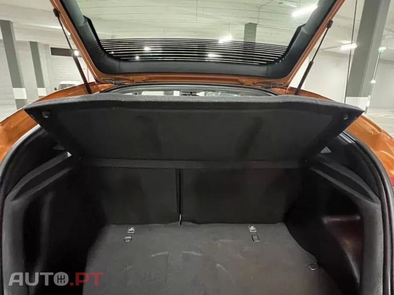 Hyundai Veloster 1.6 blue Premium