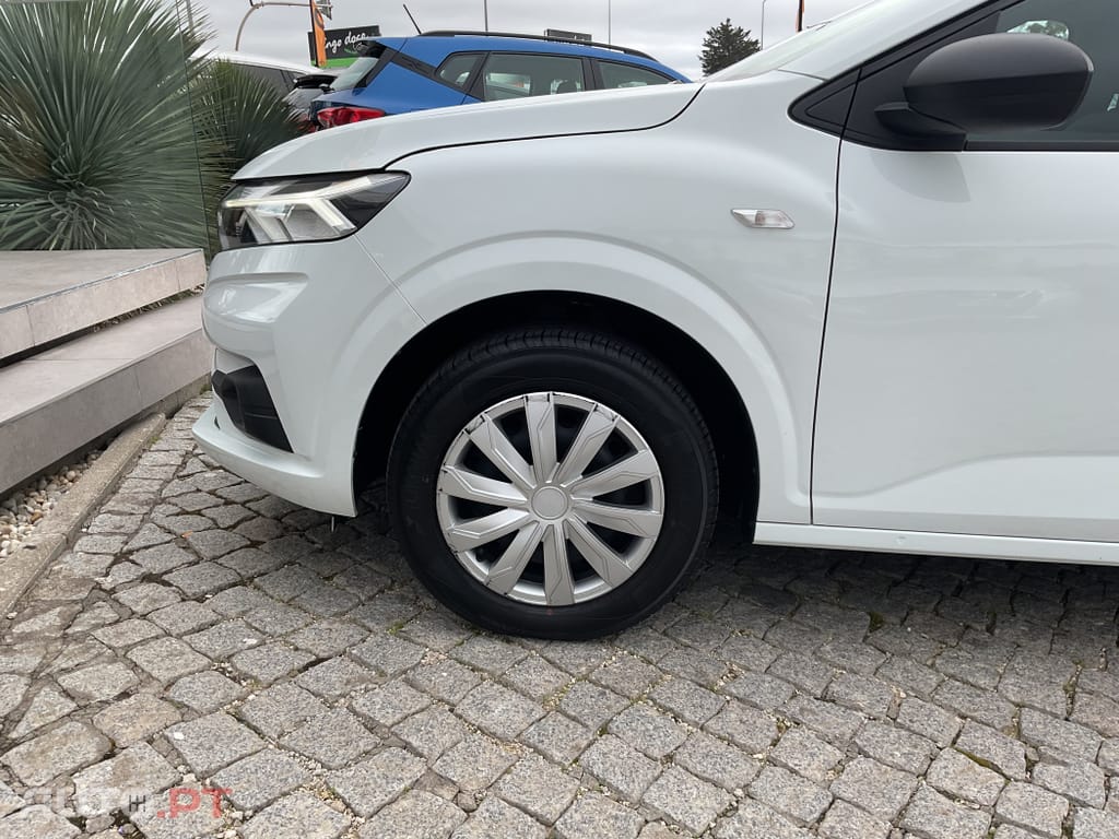 Dacia Sandero 1.0 ECO-G Essential Bi-Fuel