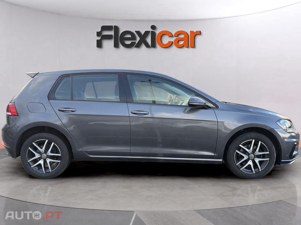 Volkswagen Golf 1.6 TDI Confortline