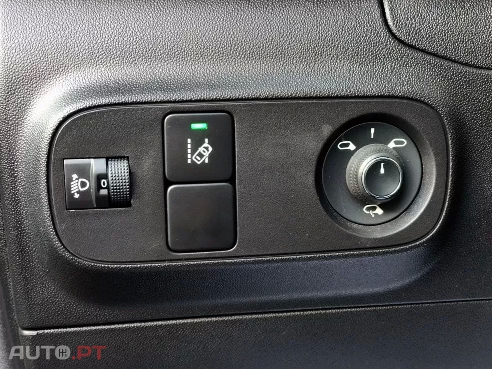 Citroen C3 1.2 PureTech Shine Pack