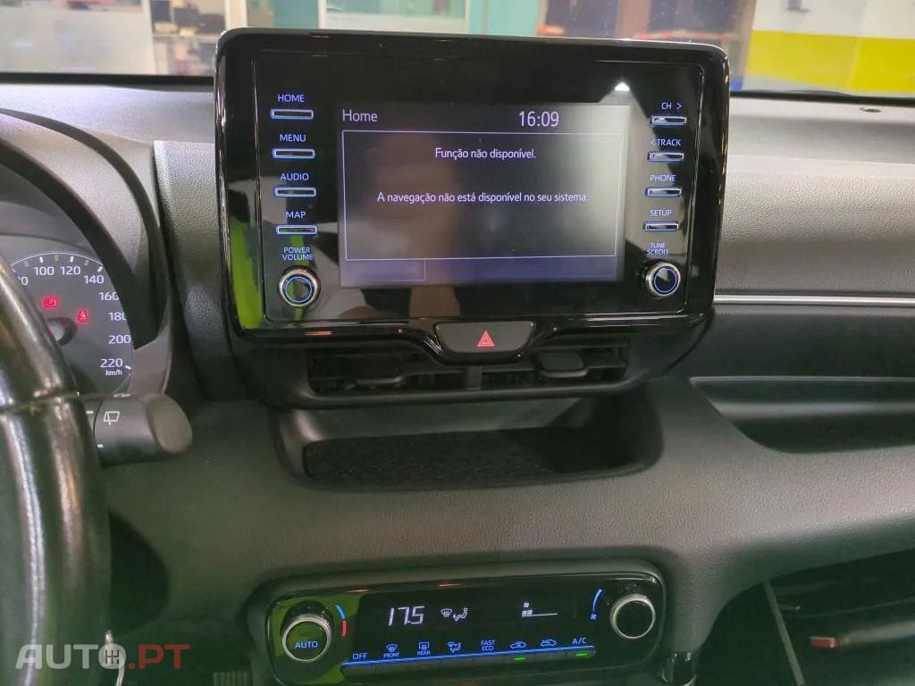 Toyota Yaris 1.5 HDF Comfort Plus