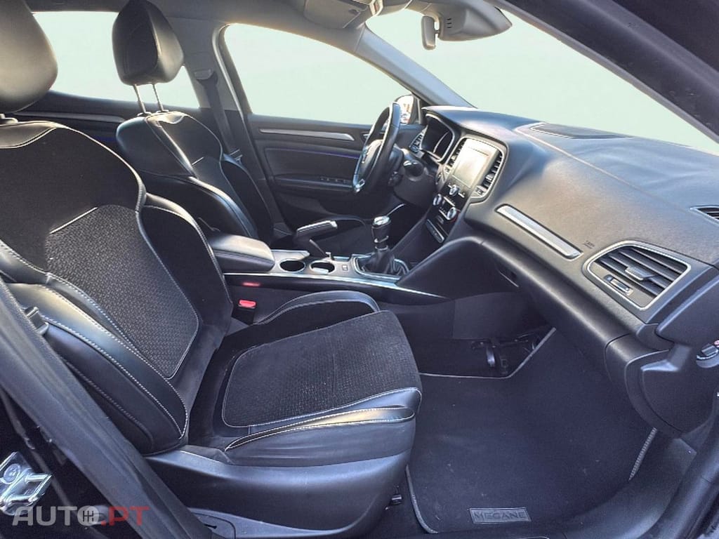 Renault Mégane ENERGY TCe 100 INTENS