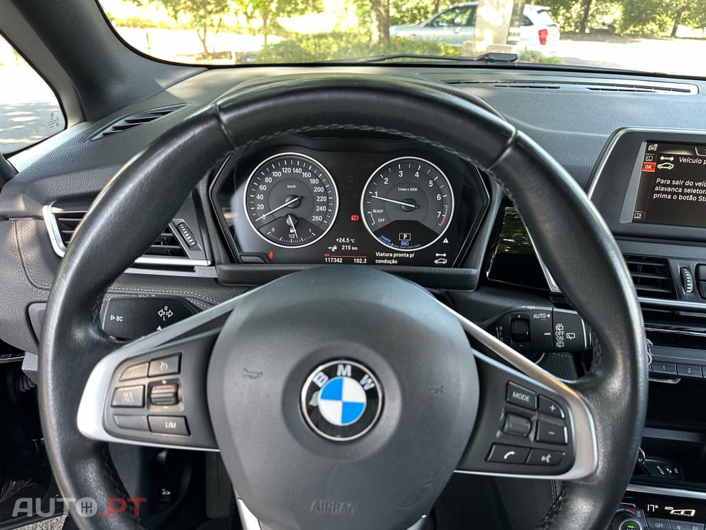 BMW 225 xe Line Sport