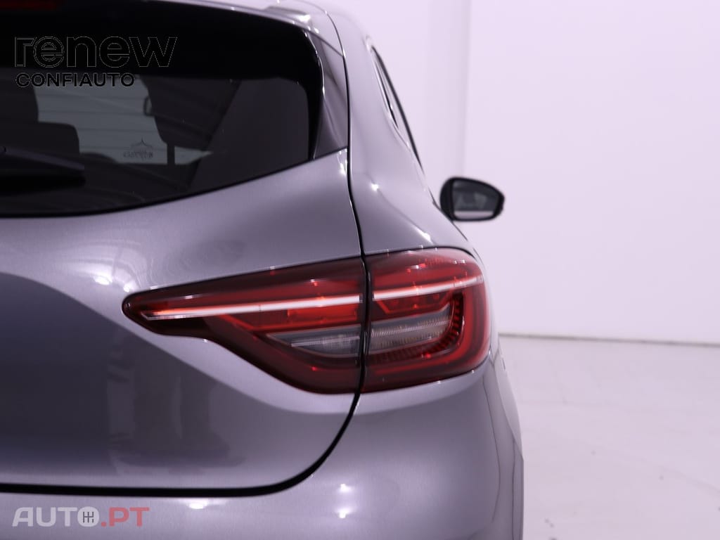 Renault Clio 1.0 TCe Techno Bi-Fuel