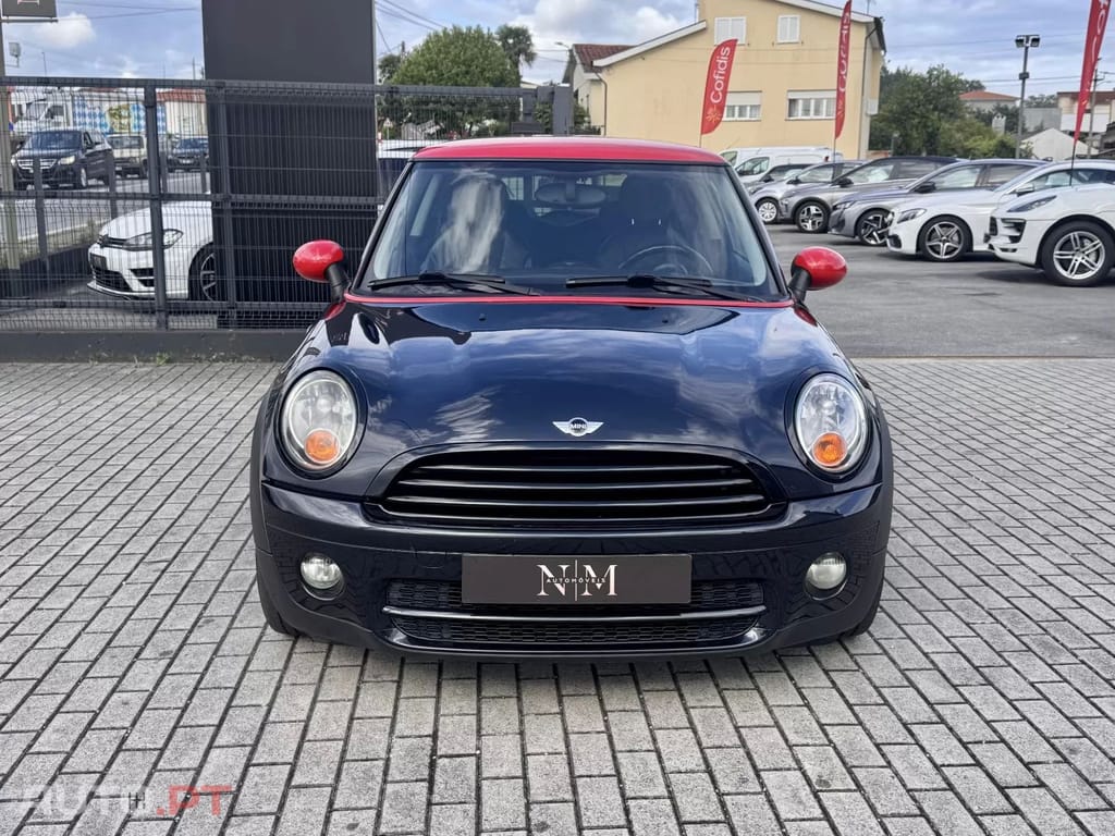 MINI Cooper Cooper D