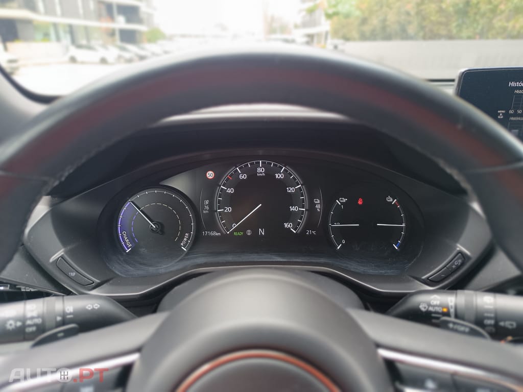 Mazda CX-30 e-SKYACTIV Makoto Urban Expression