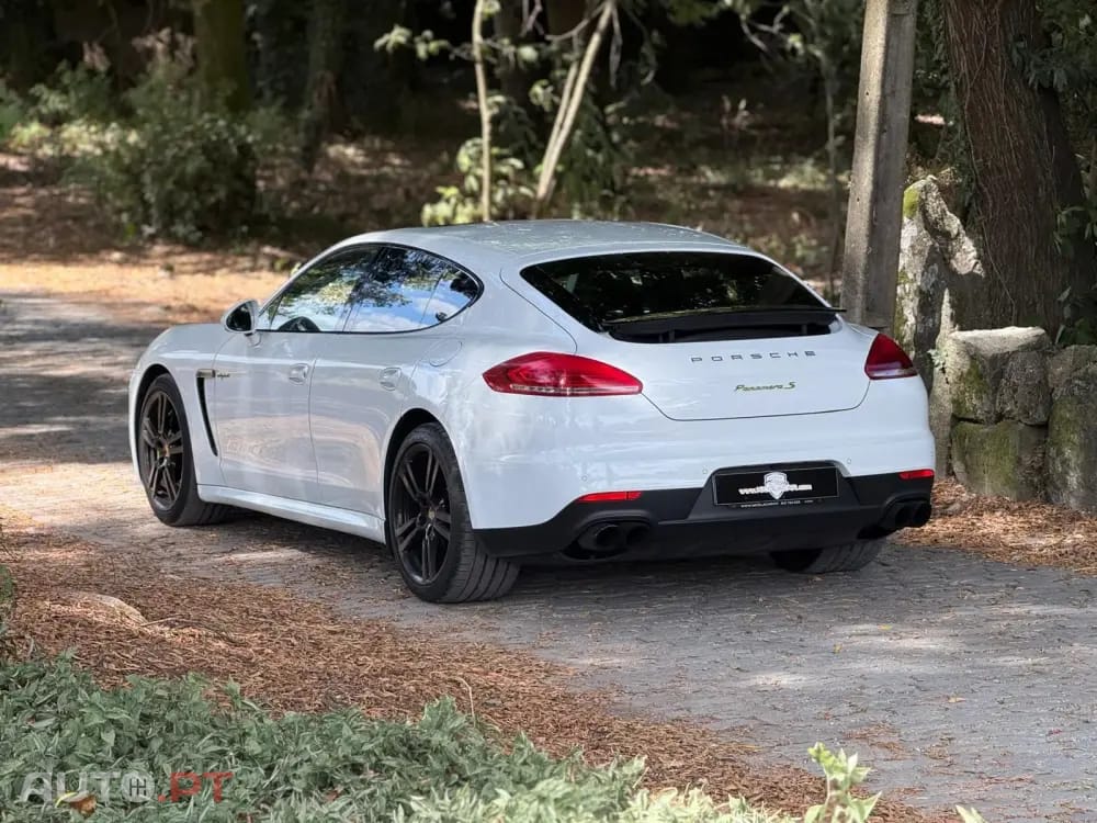 Porsche Panamera S E-Hybrid