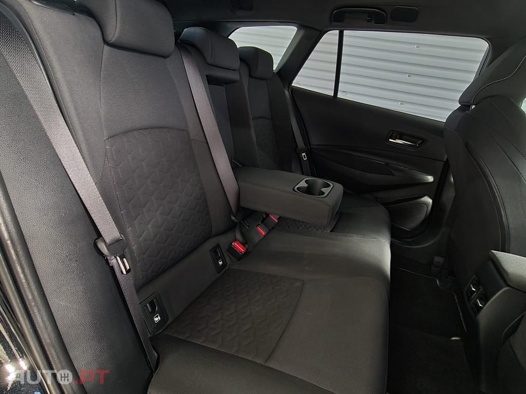 Toyota Corolla Touring Sports 1.8 Hybrid Comfort+P.Sport