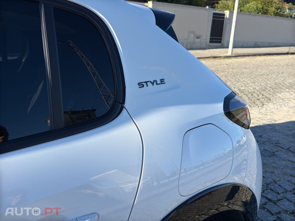 Peugeot E-208 E-Style